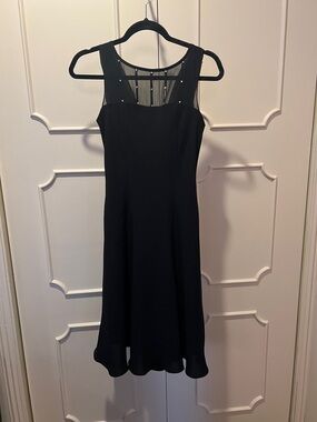 Jones Wear Black Sleeveless Mesh Yoke Midi Dress